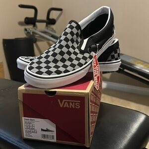 New Men Classic Slip-O size 11.5